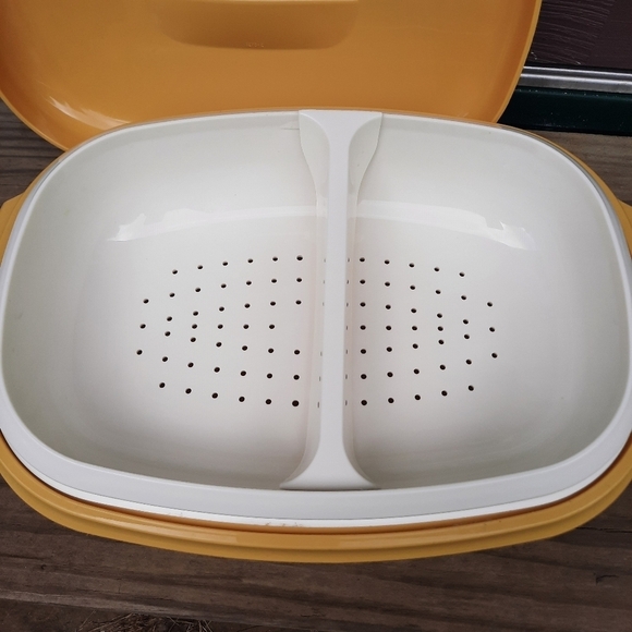 Vintage Tupperware Microwave Vegetable Steamer Harvest Gold 4 piece set 1273-7 - Picture 10 of 15